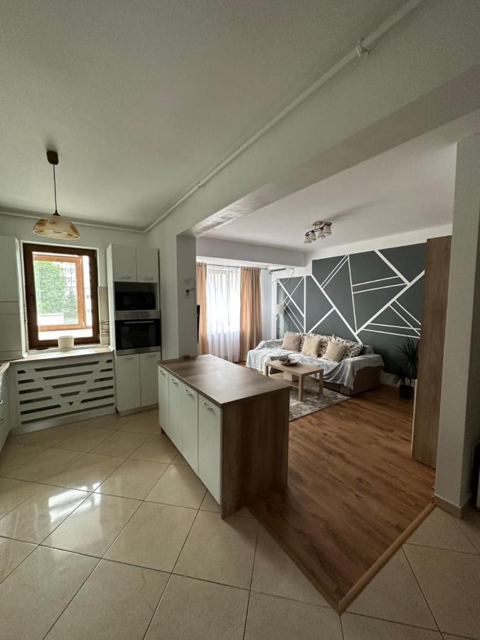Apartment Apartament In Cartierul Verde ! *