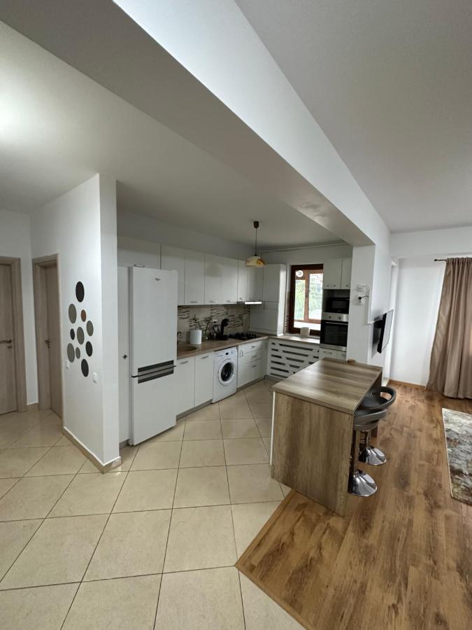 Apartment Apartament In Cartierul Verde !