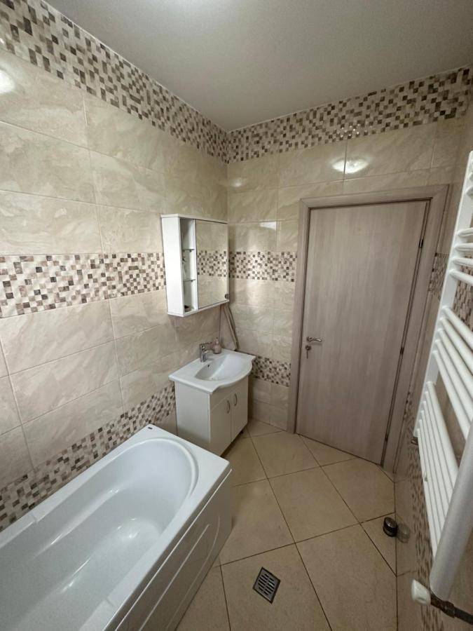 Apartament In Cartierul Verde ! Apartment Bucharest